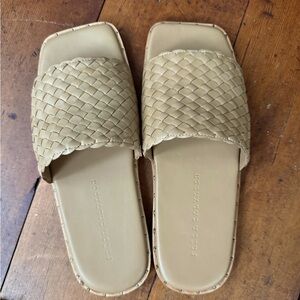 Frēda Salvador Coco Leather Sandal - Size 6 - NWT